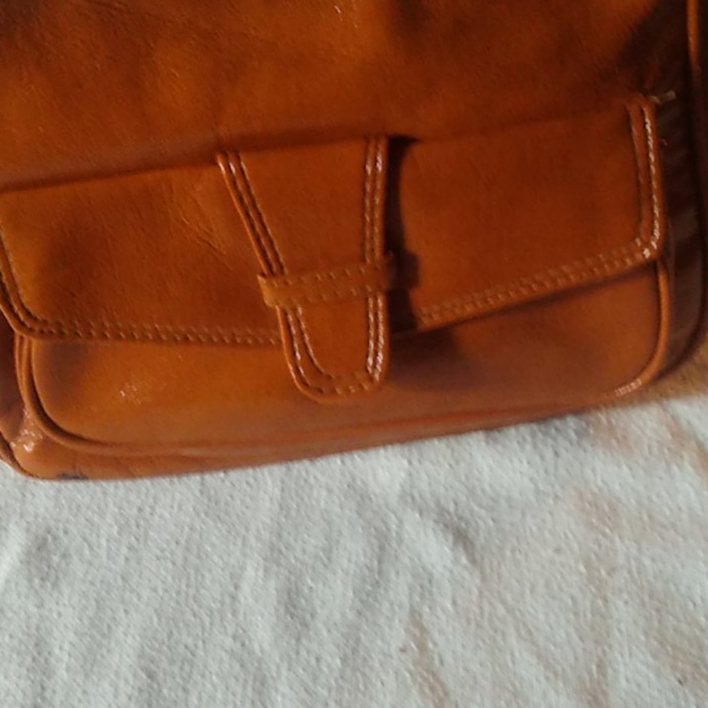 Handbag - Picture 7 of 10